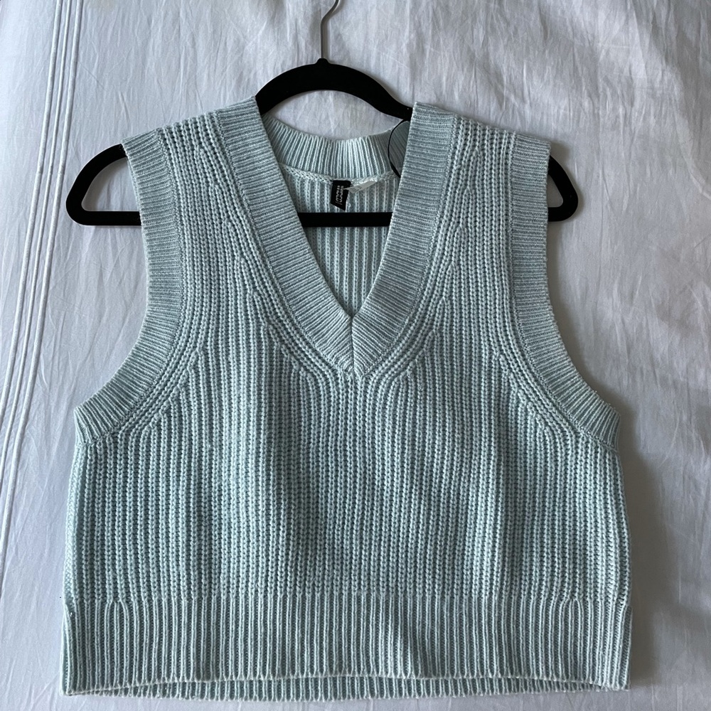 Hm sweater vest